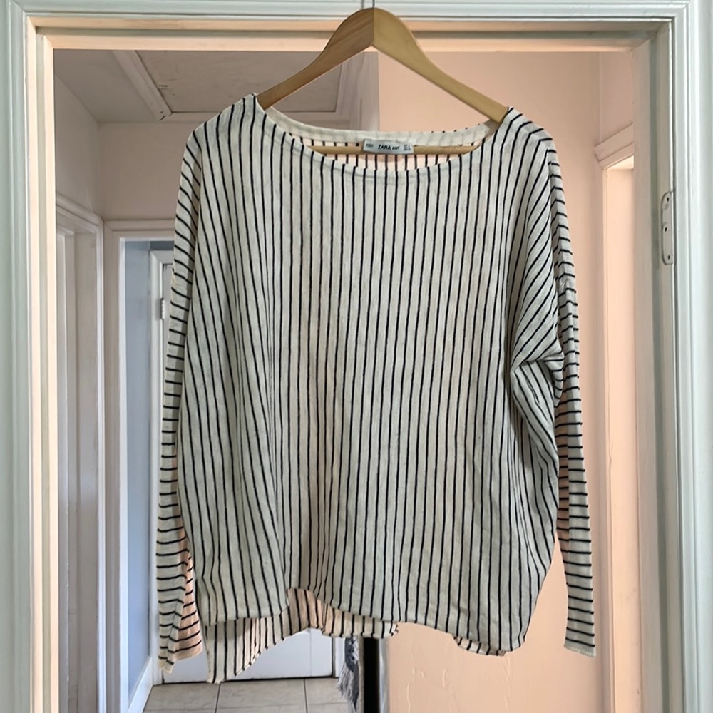 Zara Striped lightweight sweater